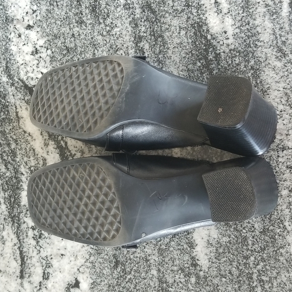 Aerosoles ❤ 7M ❤Classuc Black Mule ❤ - Picture 8 of 8